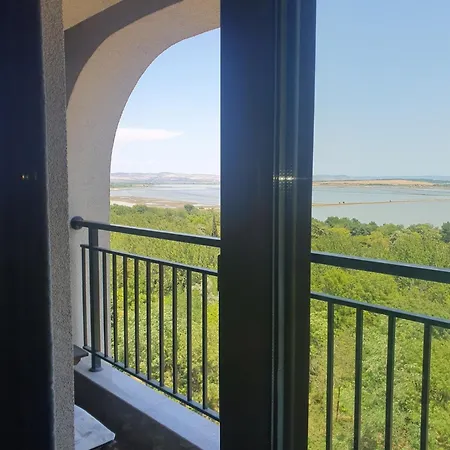 луксозен в резиденция лазурен бряг Apartmán