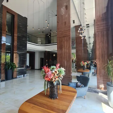 луксозен в резиденция лазурен бряг * Burgas City