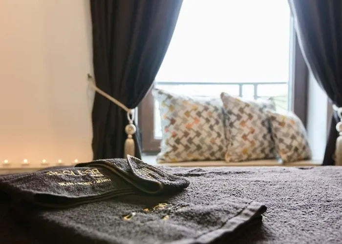 луксозен в резиденция лазурен бряг Бургас